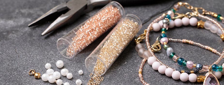 Beads and jewellery making elements