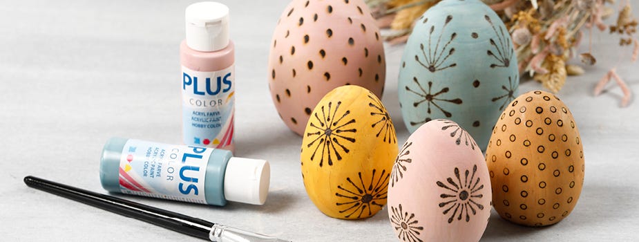 Figures, eggs and animals for decorating