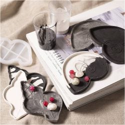 Craft Kit Resin Casting, Conch, black, white, 1 pack