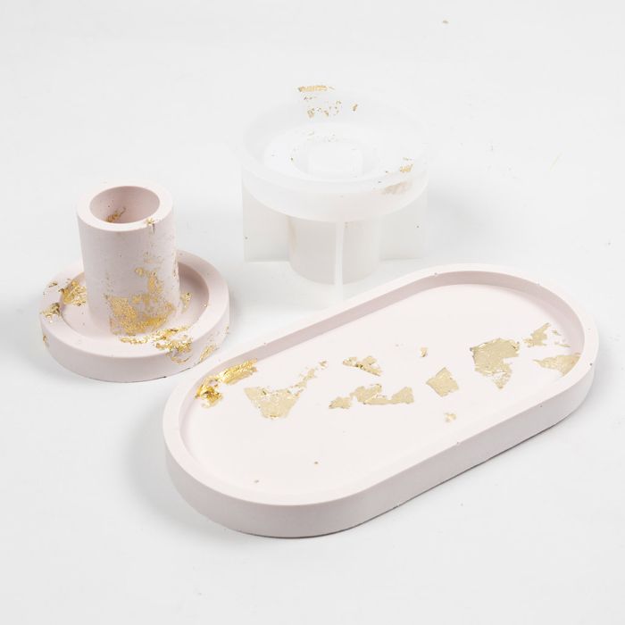 How to make coloured casts with gold flakes