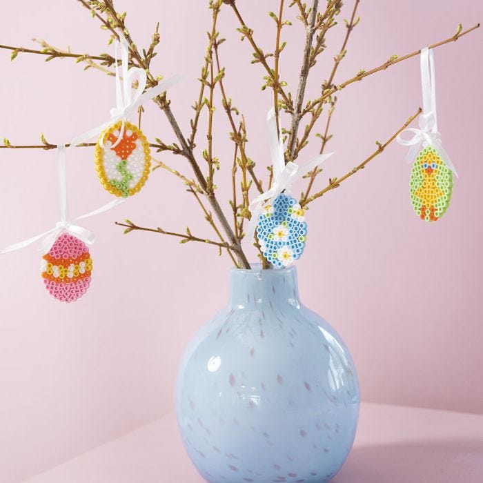 Beaded Easter decoration 