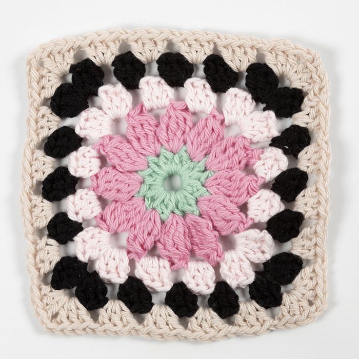 How to crochet granny squares
