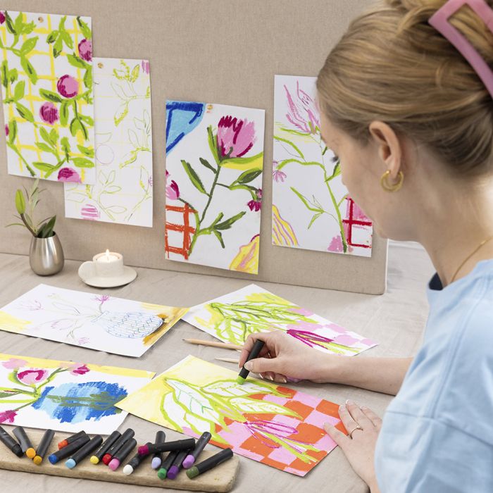 Colourful works of art with oil pastels