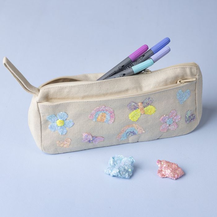 Pencil case decorated with glitter clay