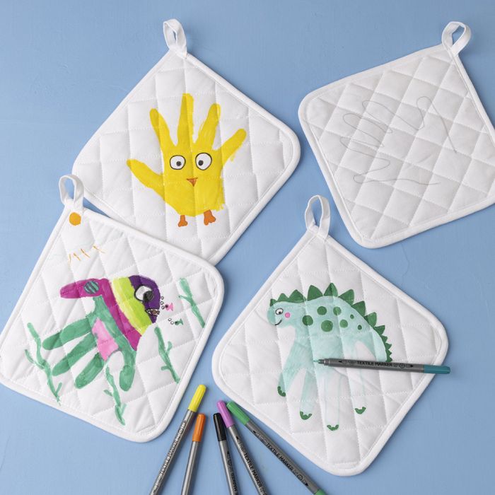 Pot holders with fun designs