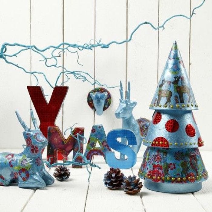 Papier-Mâché letters with a Metallic Look