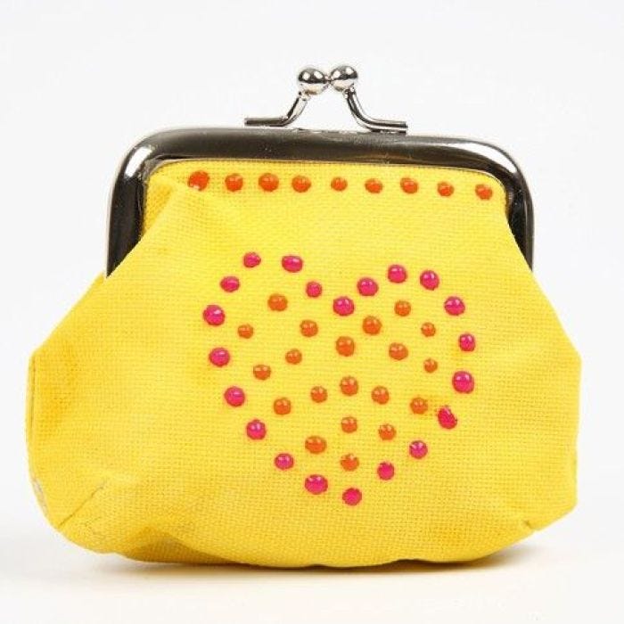 A Purse decorated with Dots made with 3D Liners