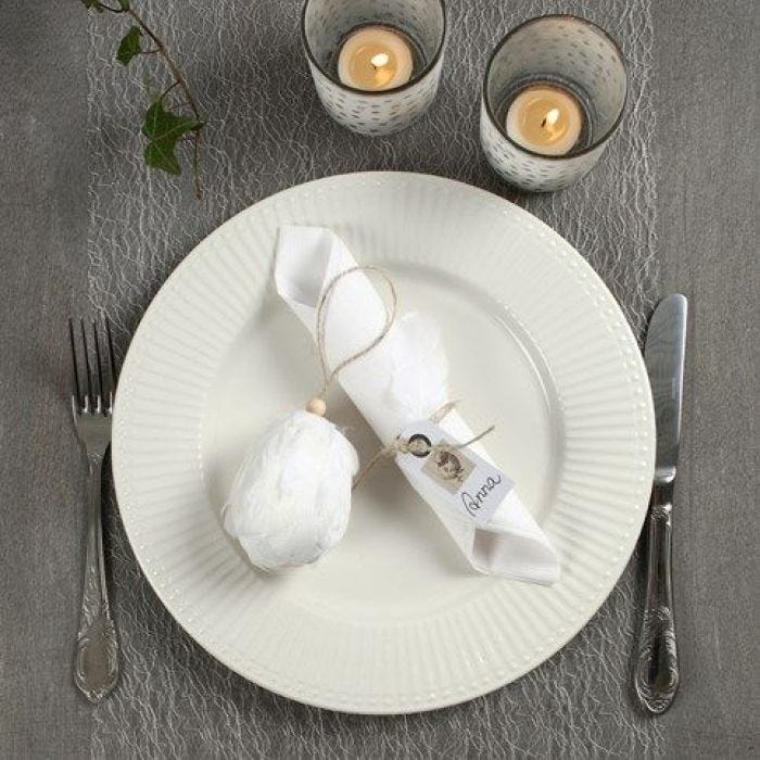 Decorating a Natural Coloured and White Easter Table