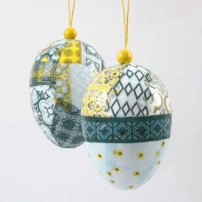 Eggs with Decoupage for hanging with a wooden Bead