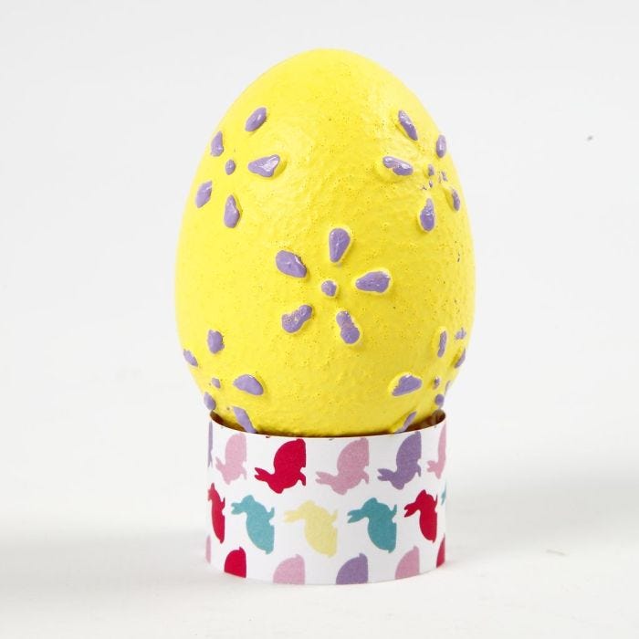 Eggs with an embossed Pattern painted with Craft Paint