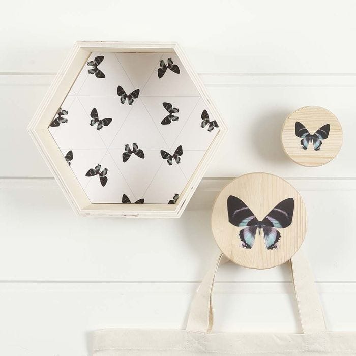 A hexagonal Bookcase and Hooks with matching decoration