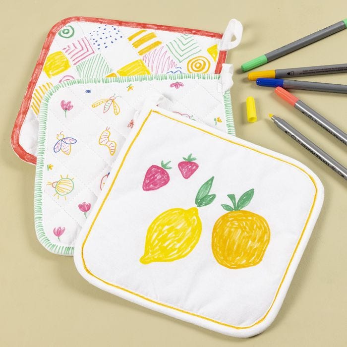 Potholders decorated with Textile Markers