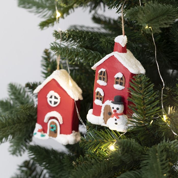 Papier-mâché Christmas houses for hanging decorated with Foam Clay