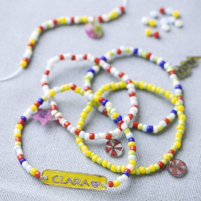 Bracelet with rocaille seed beads and shrink plastic charm