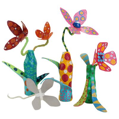 Yayoi Kusama-inspired flowers made from papier-mâché
