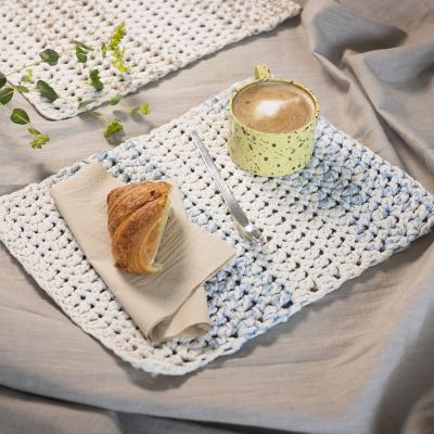 Crocheted Chunky Placemat