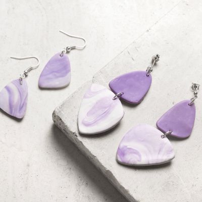 Marbled earrings with jewellery clay