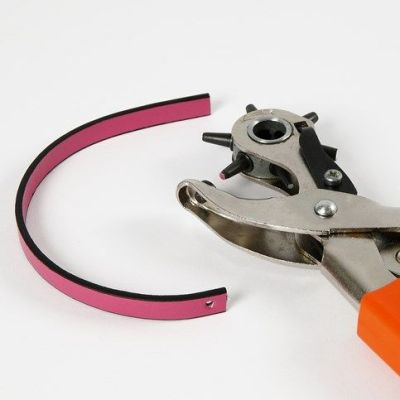 Leather Strap Bracelets decorated with Stitching