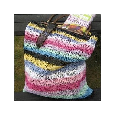 A Bag knitted in Paper Yarn
