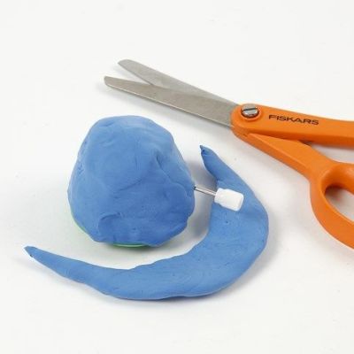 Moveable Figures made from mechanical Parts with Silk Clay