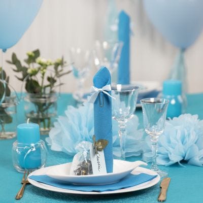 Light blue Table Decorations with Paper Flowers
