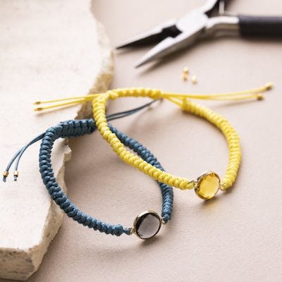 A Bracelet with a Jewellery Pendant