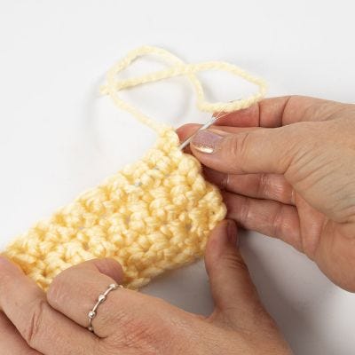 How to weave in the ends