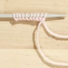 How to cast on knitting Stitches