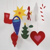 Making Children's Christmas Decorations