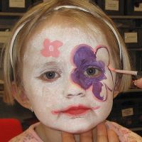 Face Paint – Flowers made with water-based Face Paint