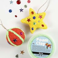Papier-Mâché hanging Decorations with Foam Clay and Rhinestones