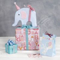 Baby Shower Gift Wrapping with Decorations