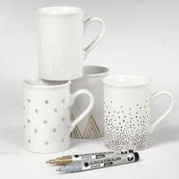 Porcelain mugs decorated with different designs