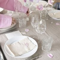 Pastel Table Decorations for 6 People