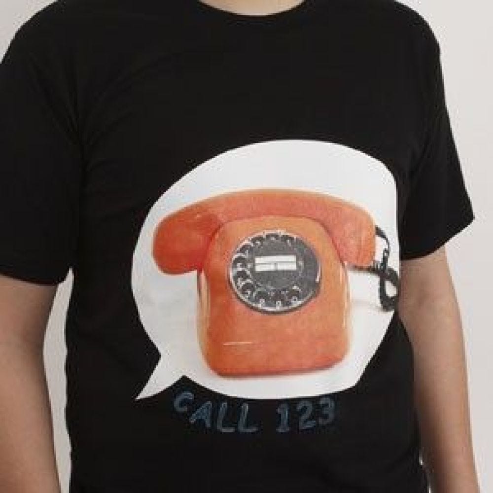 Uitvoeren Omhoog gaan Alfabetische volgorde A Transfer Design on a T-Shirt | DIY guide