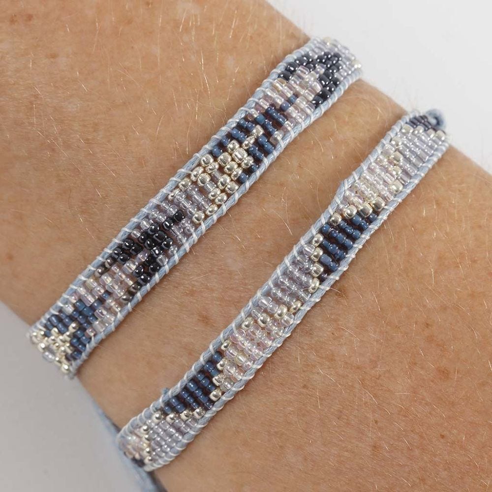 A woven Bracelet with Rocaille Seed Beads