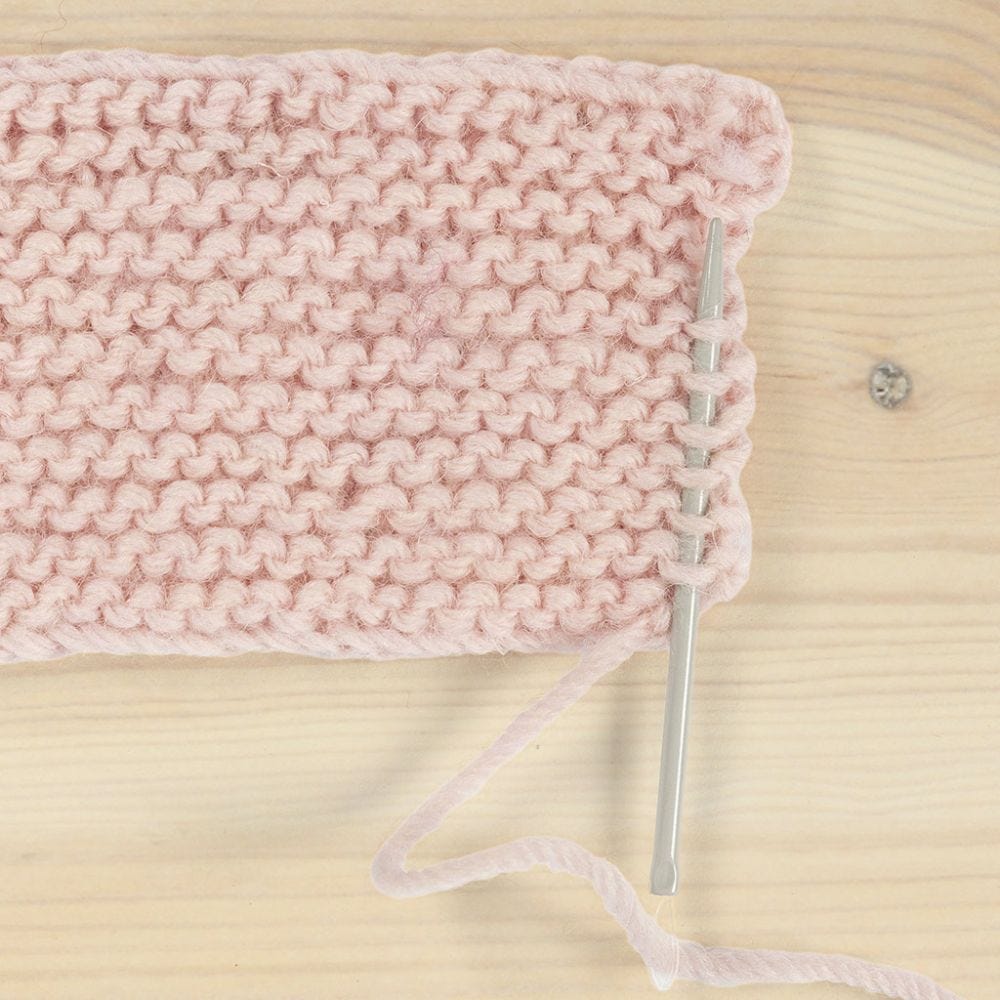 How to weave in ends in knitting